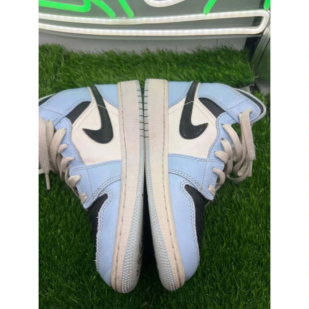 Nike Air Jordan 1 Mid GS Ice Blue University Blue‎ Black- Size 3.5Y 555112-401